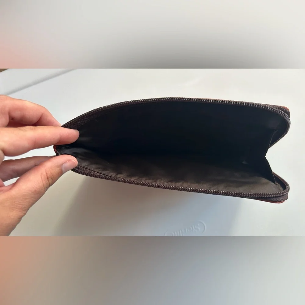EUC Beautiful Coach Pouch